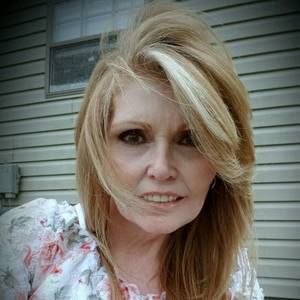 Meet your Posher, Ramona